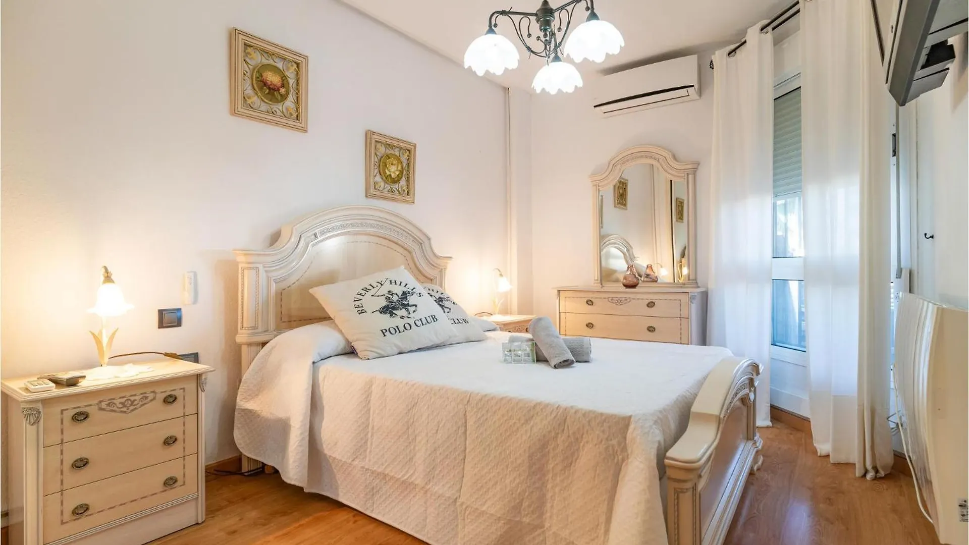 Cozy Apartment In Benalmadena With Kitchenette 0*,